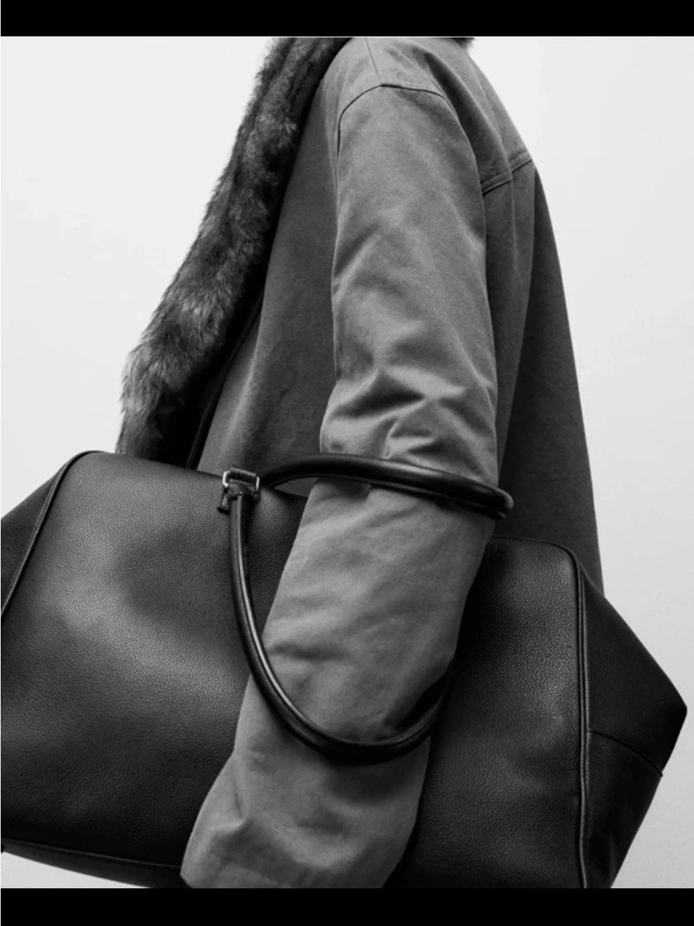Coach XL Gramercy Duffle/Train Bag, Black Leather, Made in Italy, *RARE/VINTAGE*